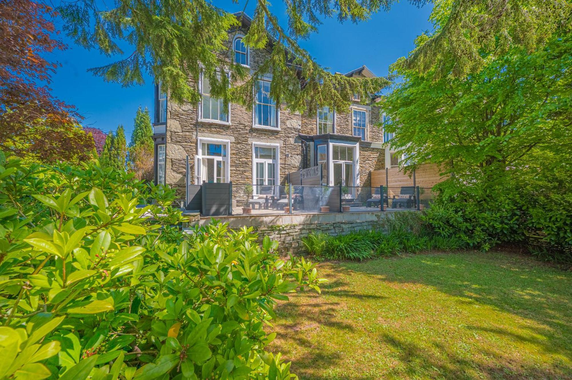 Latimer House Боунес-он-Уиндермер Экстерьер фото